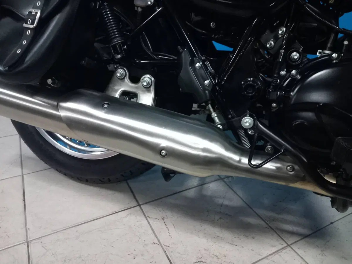 Benelli Imperiale 400 (2021 - 25) (14)
