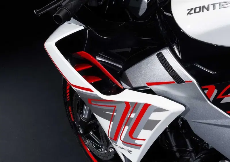 Zontes ZT703-RR ZT703-RR (2025 - 26) (8)