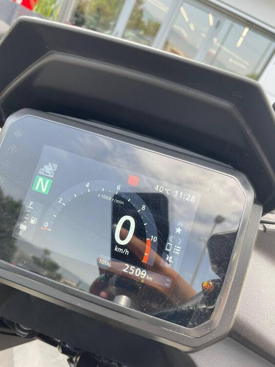 Honda Transalp XL750 (2025) (3)