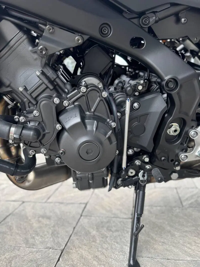 Yamaha Tracer 9 (2025 - 26) (7)