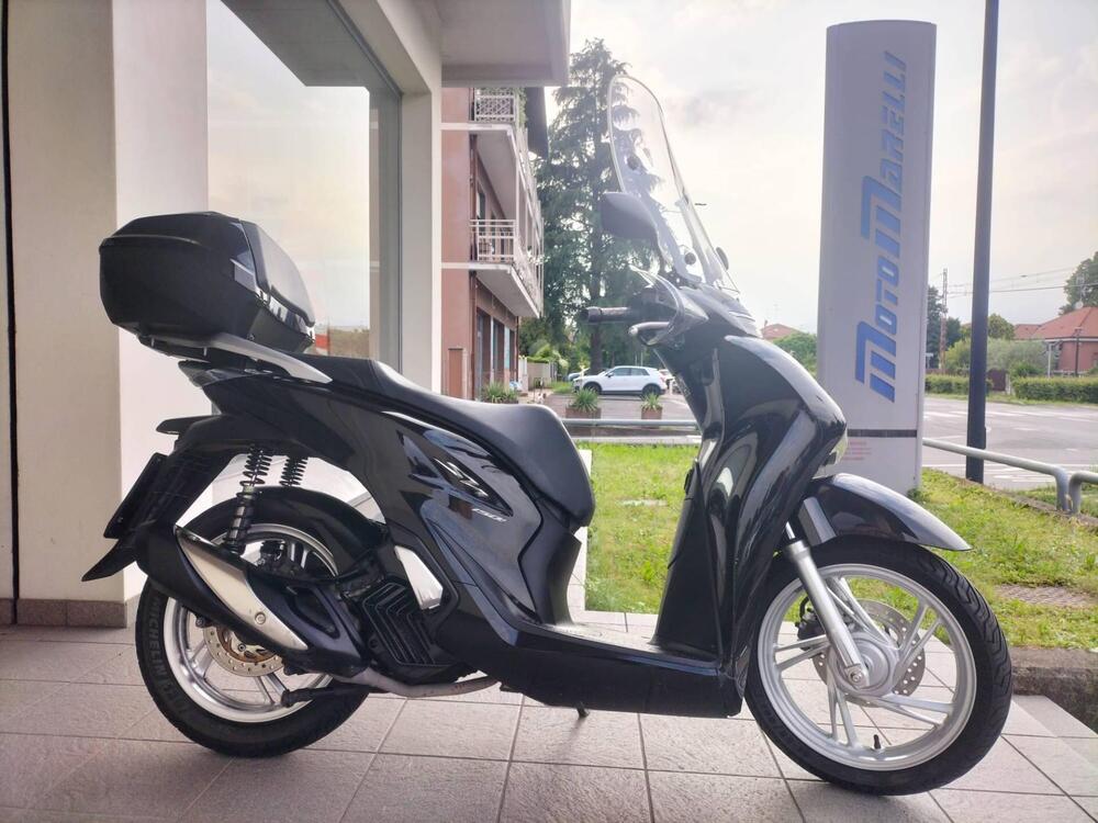 Honda SH 150i (2020 - 23) (2)
