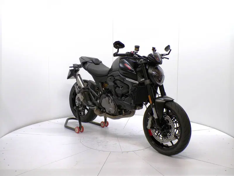Ducati Monster 937 + (2021 - 25) (2)