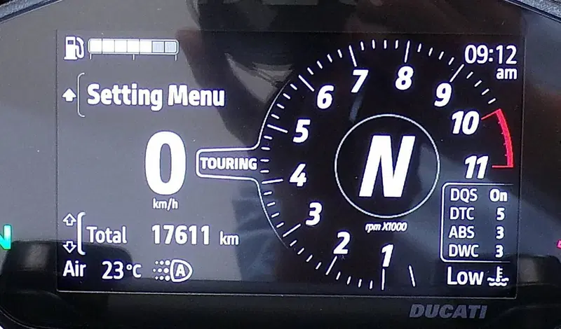 Ducati Monster 937 + (2021 - 25) (12)