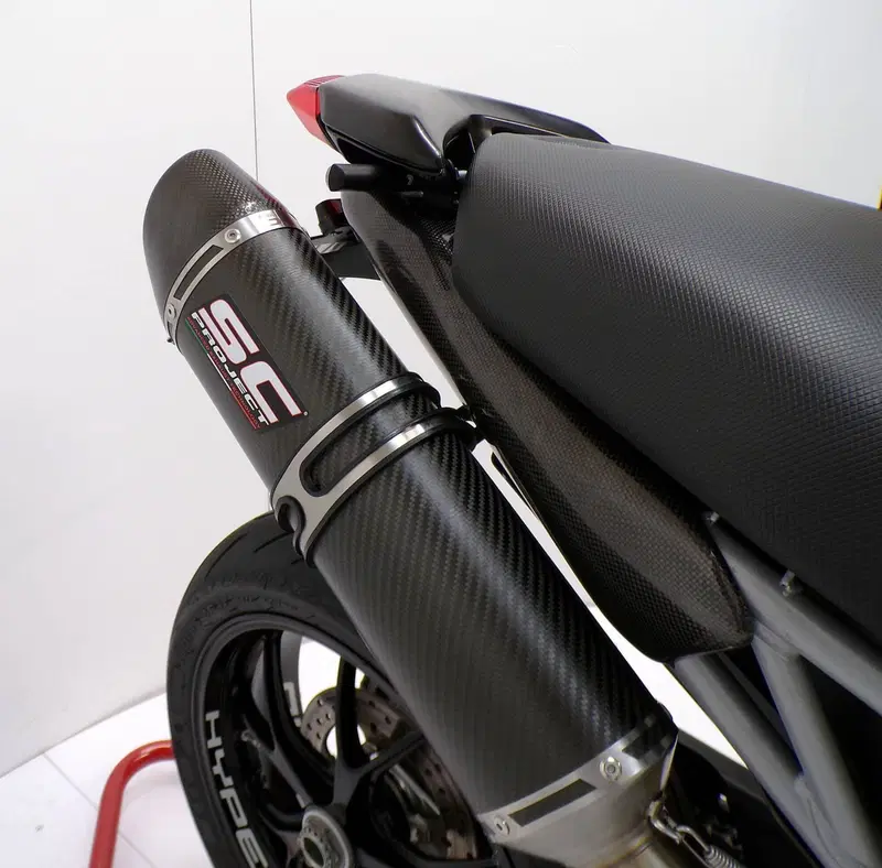 Ducati Hypermotard 796 (2012) (7)
