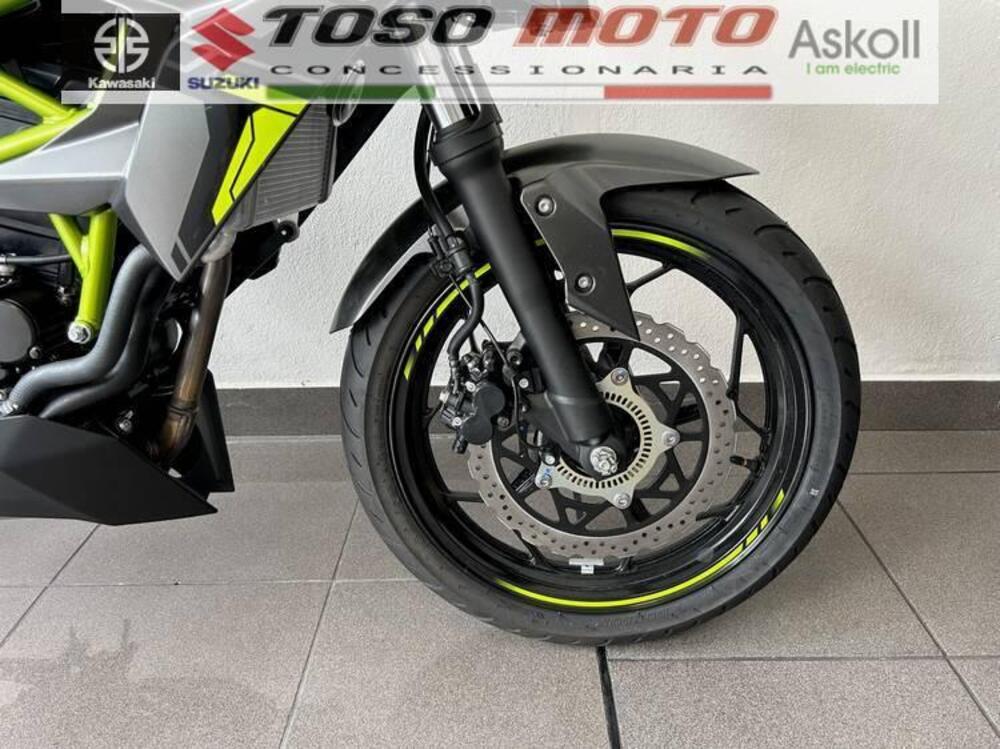 Kawasaki Z 125 (2021 - 24) (4)