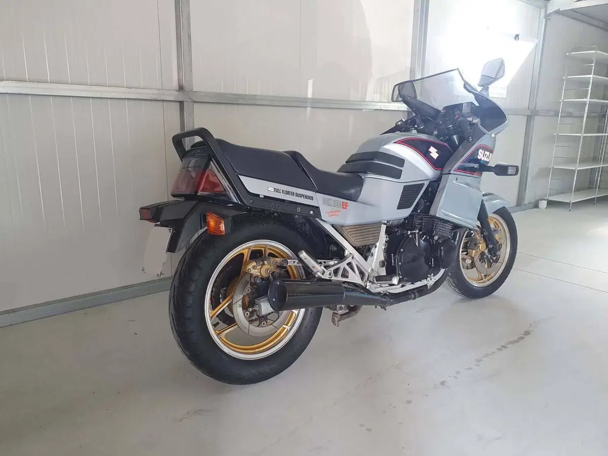 Suzuki 1100 GSXEF  (3)
