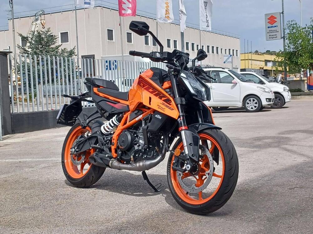 KTM 390 Duke (2024 - 26) (4)