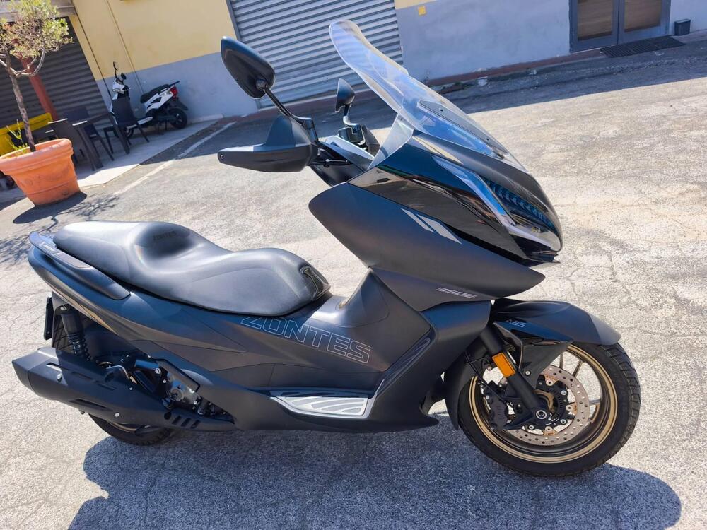 Zontes ZT350-E (2023 - 25) (3)