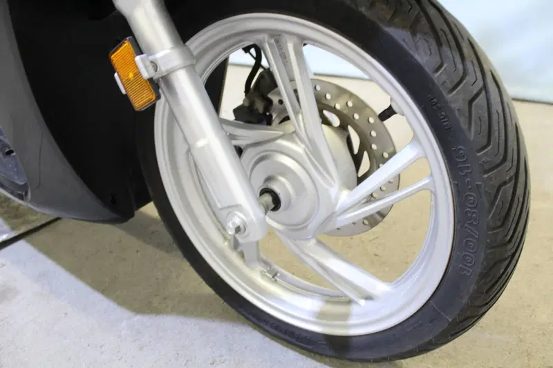 Honda SH 150i (2020 - 23) (7)