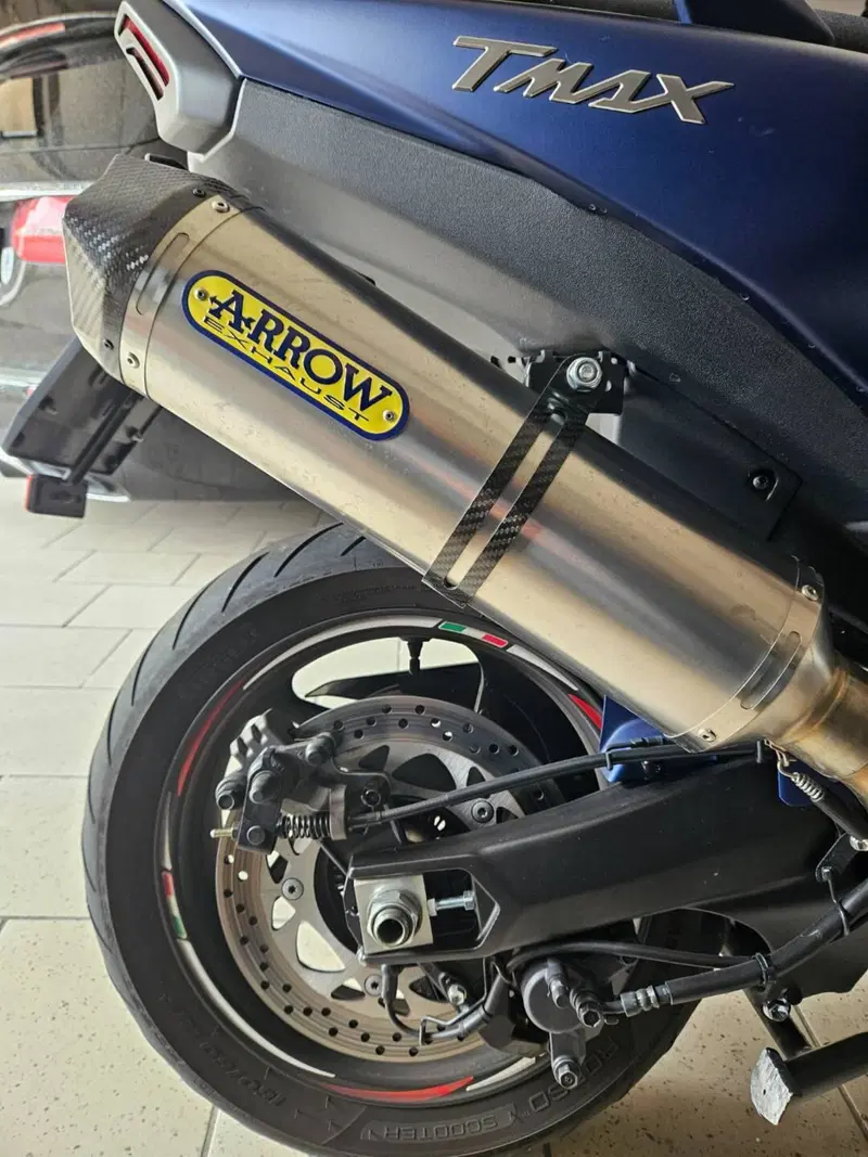 Yamaha T-Max 530 DX (2017 - 19) (6)