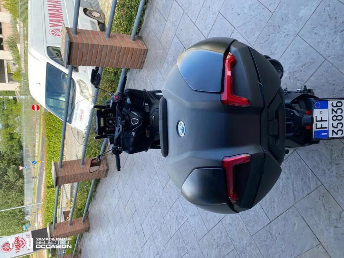 Yamaha T-Max 560 Tech Max (2022 - 24) (6)