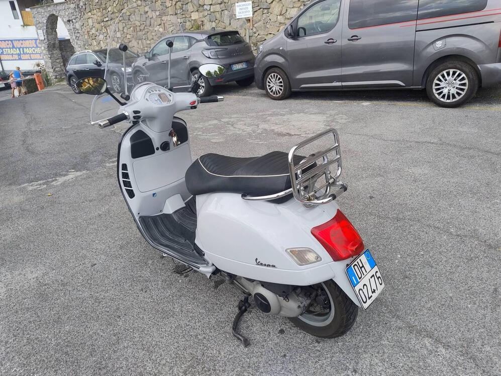 Vespa GTS 250 i.e. (5)