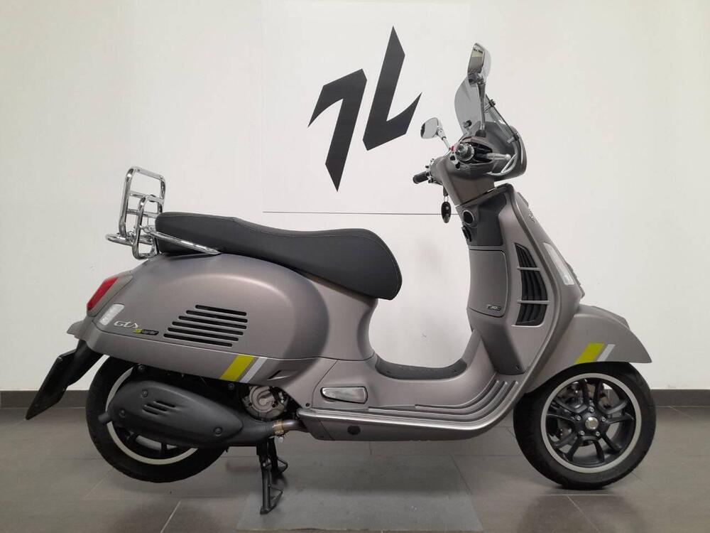 Vespa GTS 300 Super Tech (2023 - 24) (4)