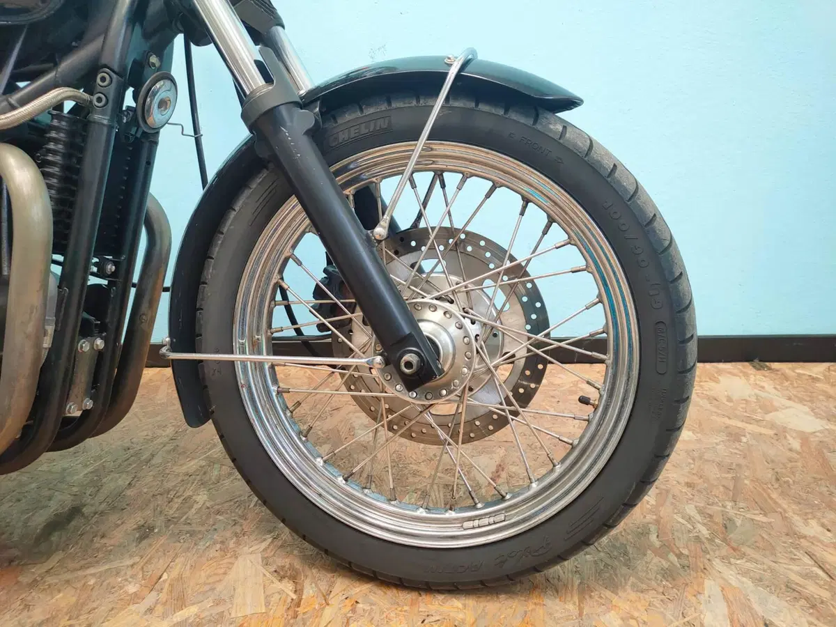 Triumph Bonneville 800 (2002 - 07) (11)