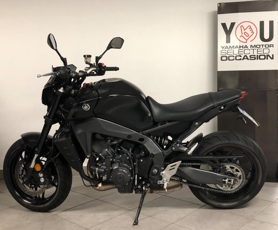 Yamaha MT-09 (2021 - 23) (2)