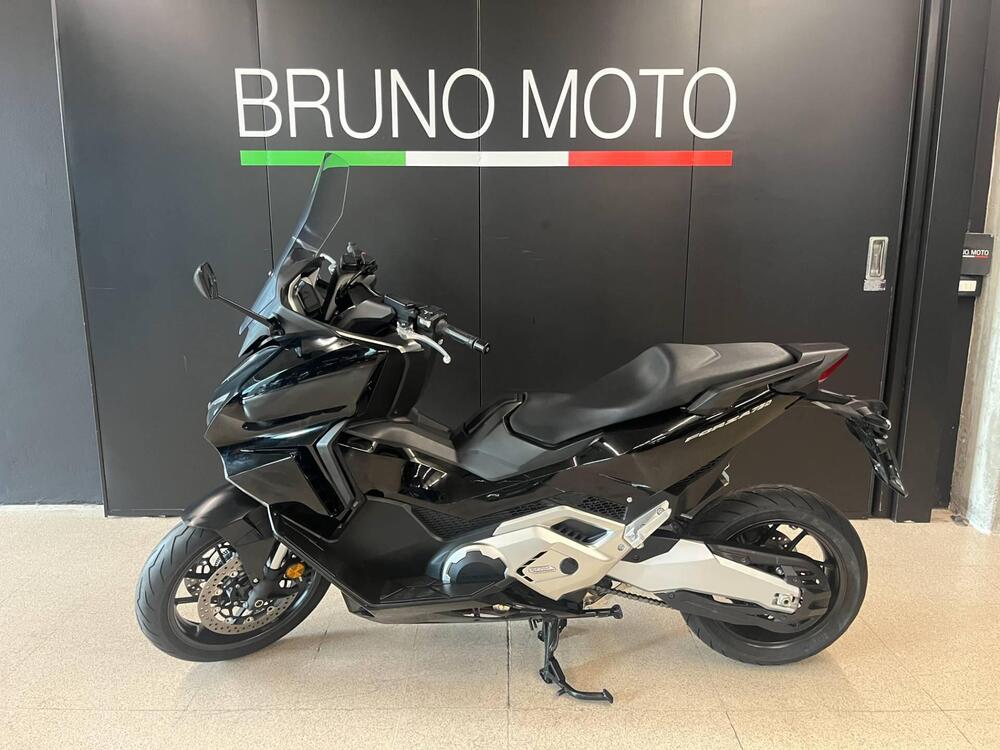 Honda Forza 750 DCT (2021 - 24) (2)
