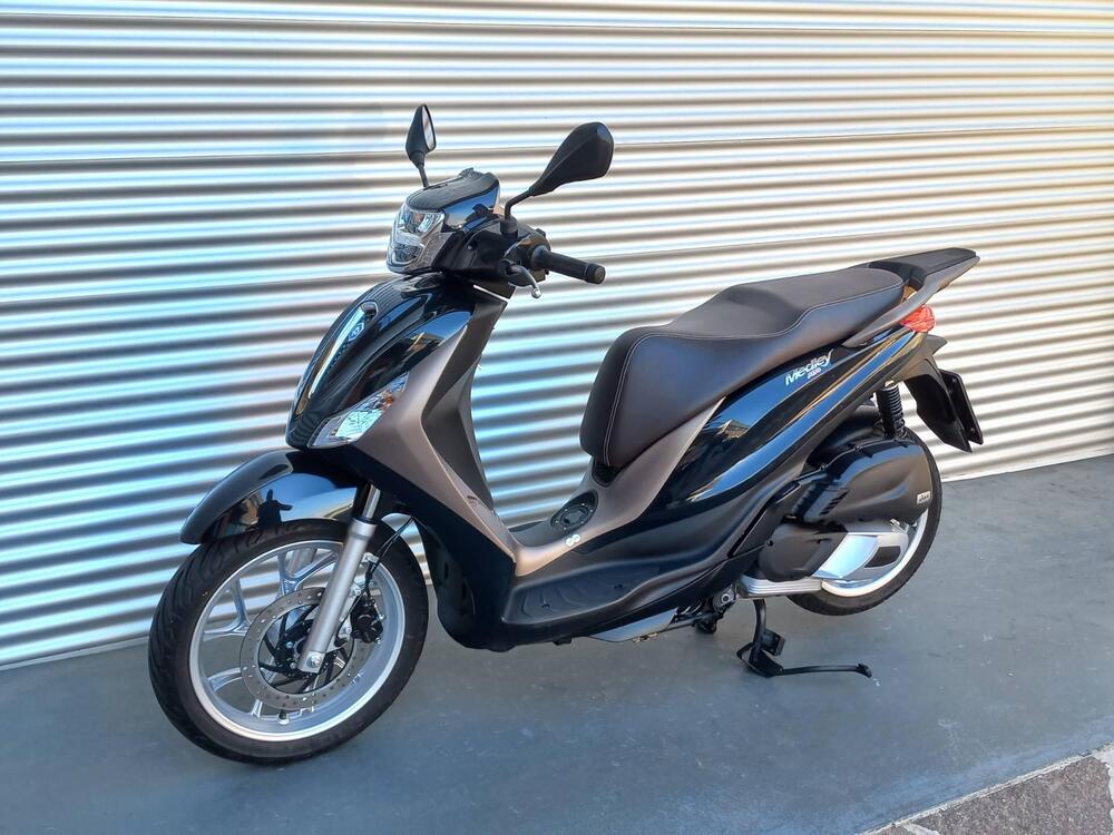 Piaggio Medley 150 ABS (2021 - 25) (5)