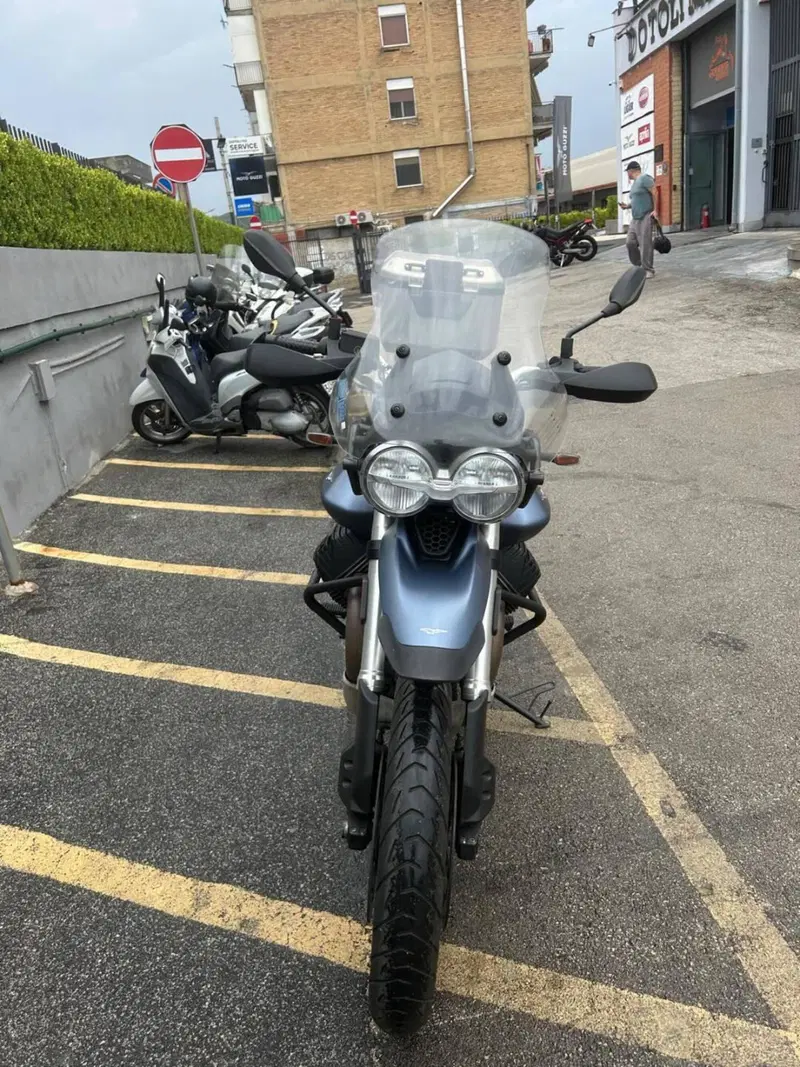 Moto Guzzi V85 TT (2019 - 20) (3)