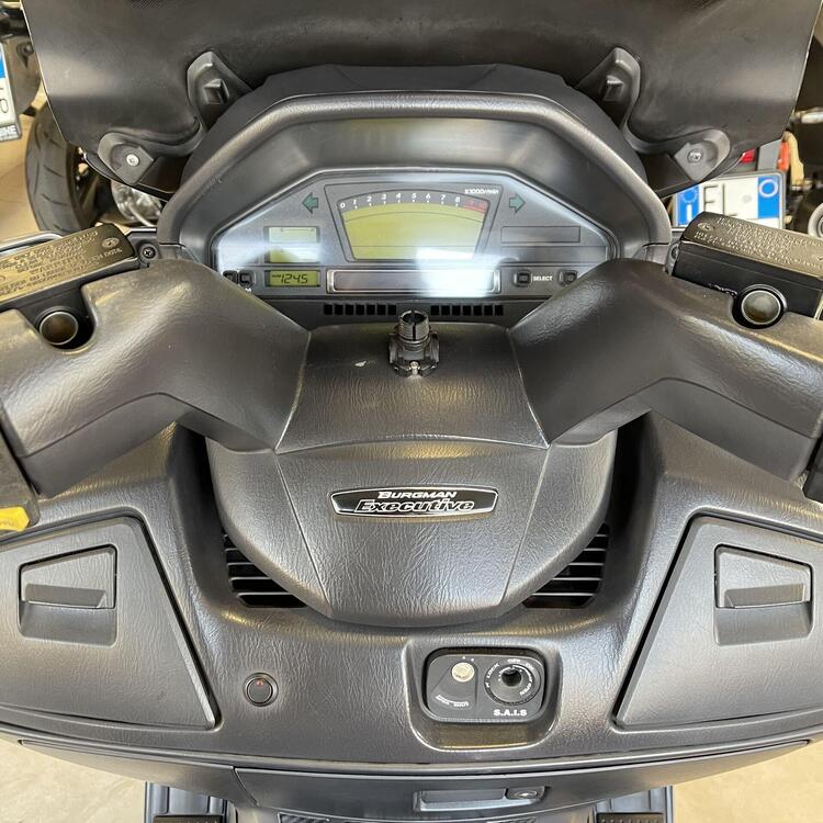 Suzuki Burgman AN 650 Executive (2004 - 06) (2)