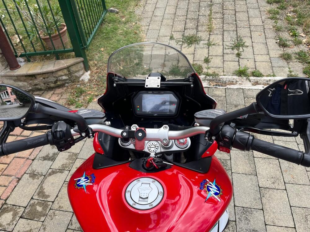 MV Agusta Turismo Veloce 800 Lusso (2014 - 16) (4)