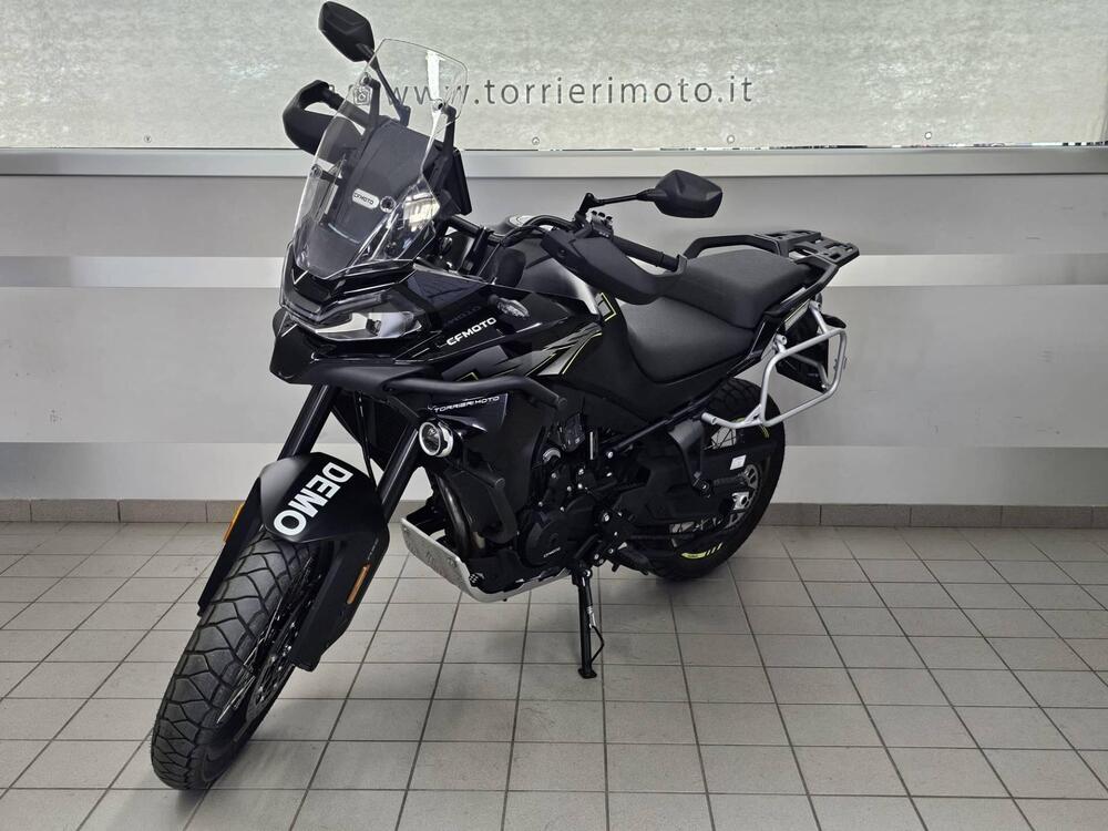 CFMOTO 800MT Explore (2023 - 25)