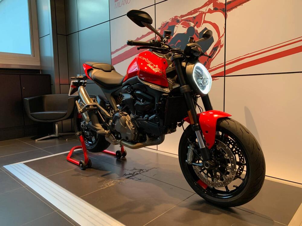 Ducati Monster 937 (2021 - 25) (2)