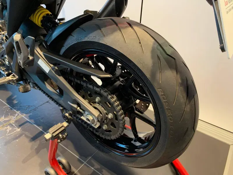 Ducati Monster 937 (2021 - 25) (9)