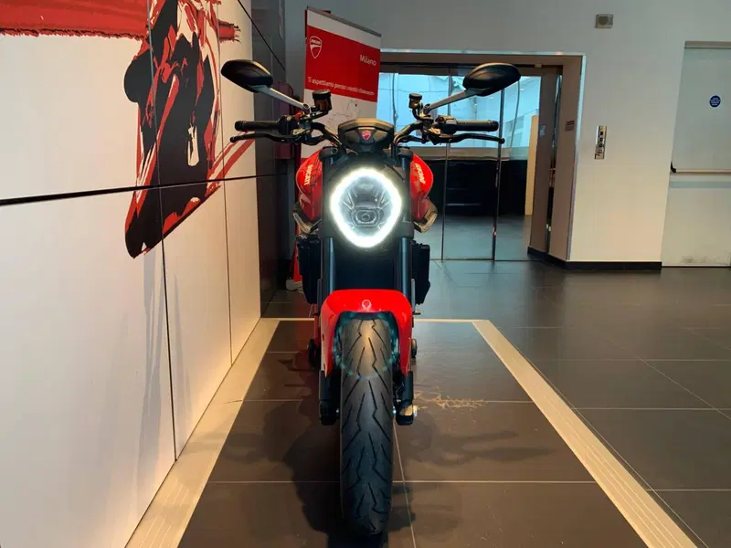 Ducati Monster 937 (2021 - 25) (14)
