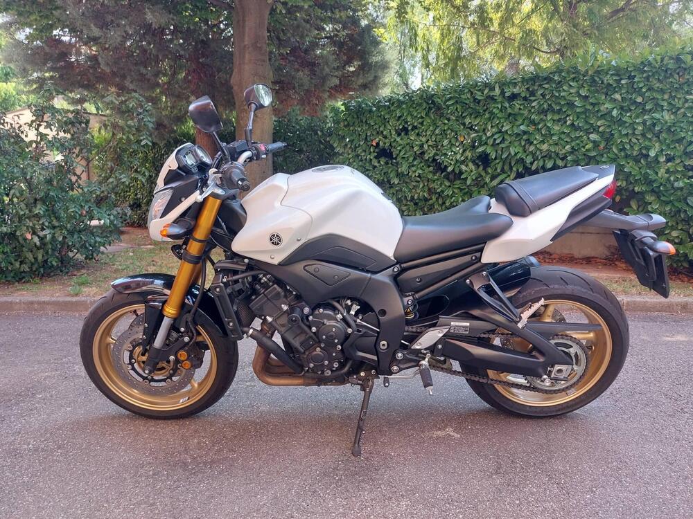 Yamaha FZ8 (2010 - 12) (3)