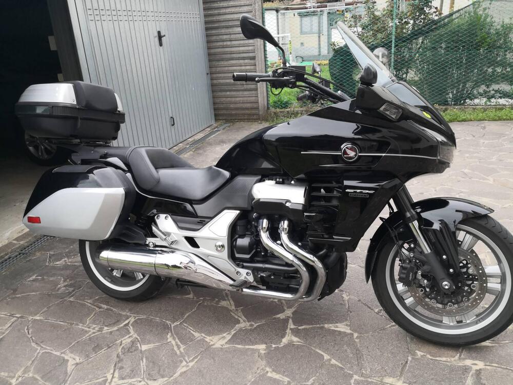 Honda CTX 1300 ABS (2014 - 16) (2)