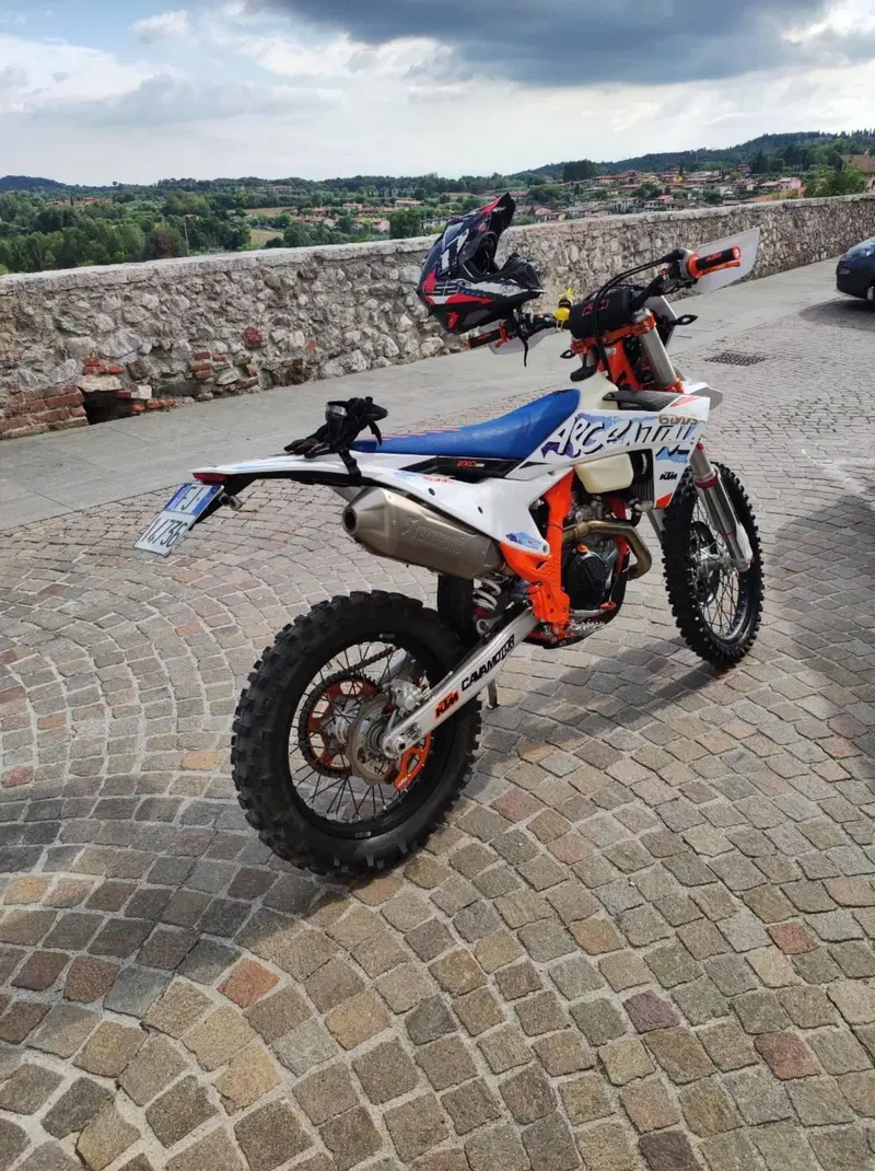 KTM 500 EXC-F Six Days (2024) (12)