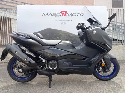 Yamaha T-Max 560 (2025 - 26) nuova