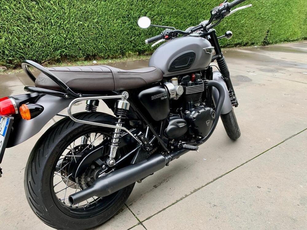 Triumph Bonneville T120 (2016 - 20) (2)