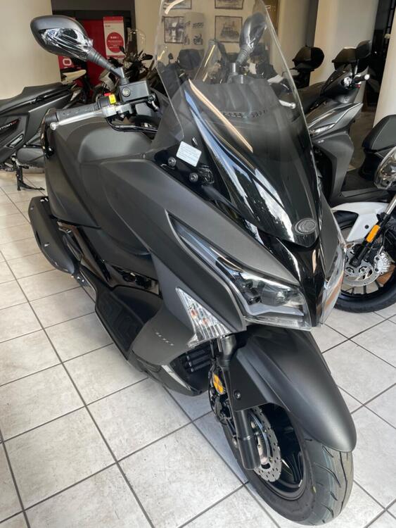 Kymco X-Town 300i (2025) (2)