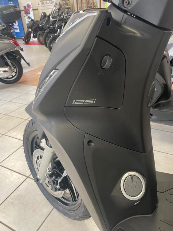Kymco People 200i S (2021 - 25) (4)