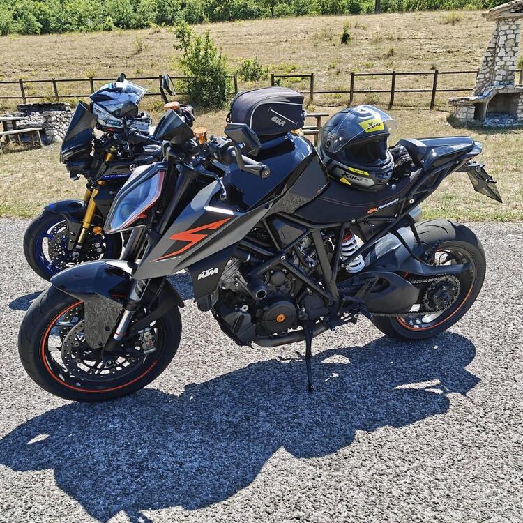 KTM 1290 Super Duke R ABS (2017 - 18) (4)