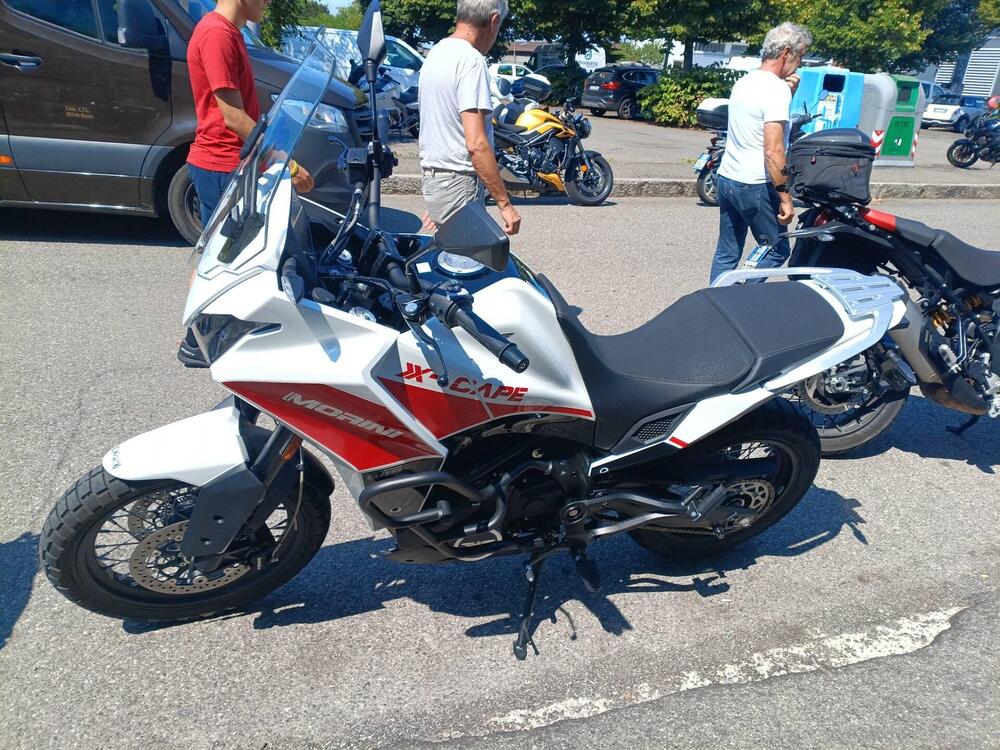 Moto Morini X-Cape 650 (2021 - 25) (2)