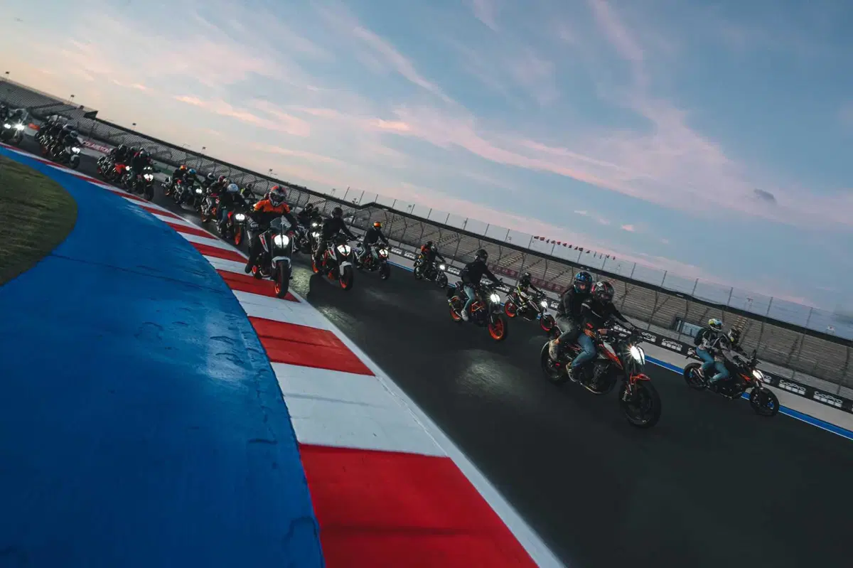 KTM Orange Parade Misano (7)
