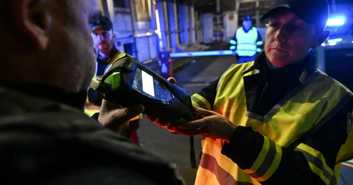 Alcolock: il dispositivo diventa ufficialmente obbligatorio per i recidivi. Cosa cambia