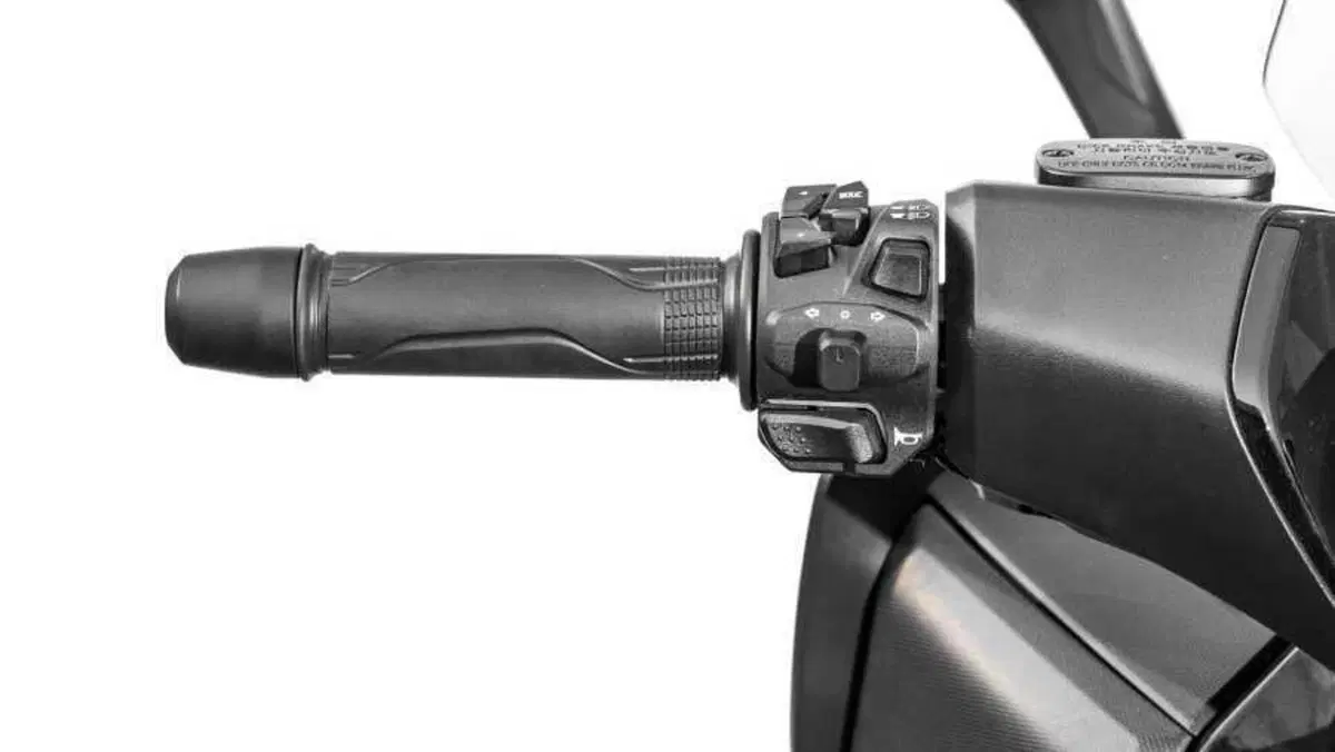 Cyclone RT3S RT3S (2025 - 26) (10)