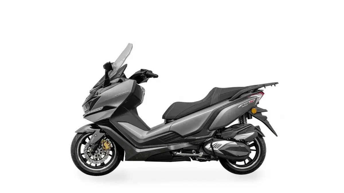 Cyclone RT3S RT3S (2025 - 26) (6)