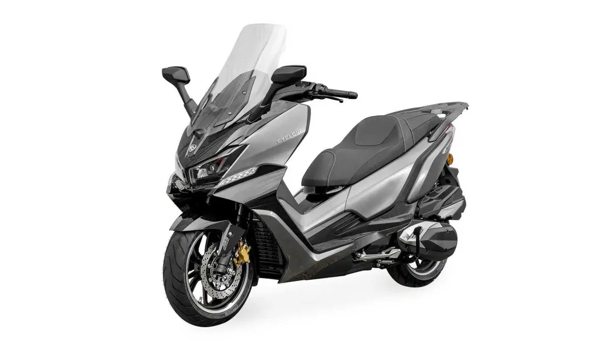 Cyclone RT3S RT3S (2025 - 26) (7)