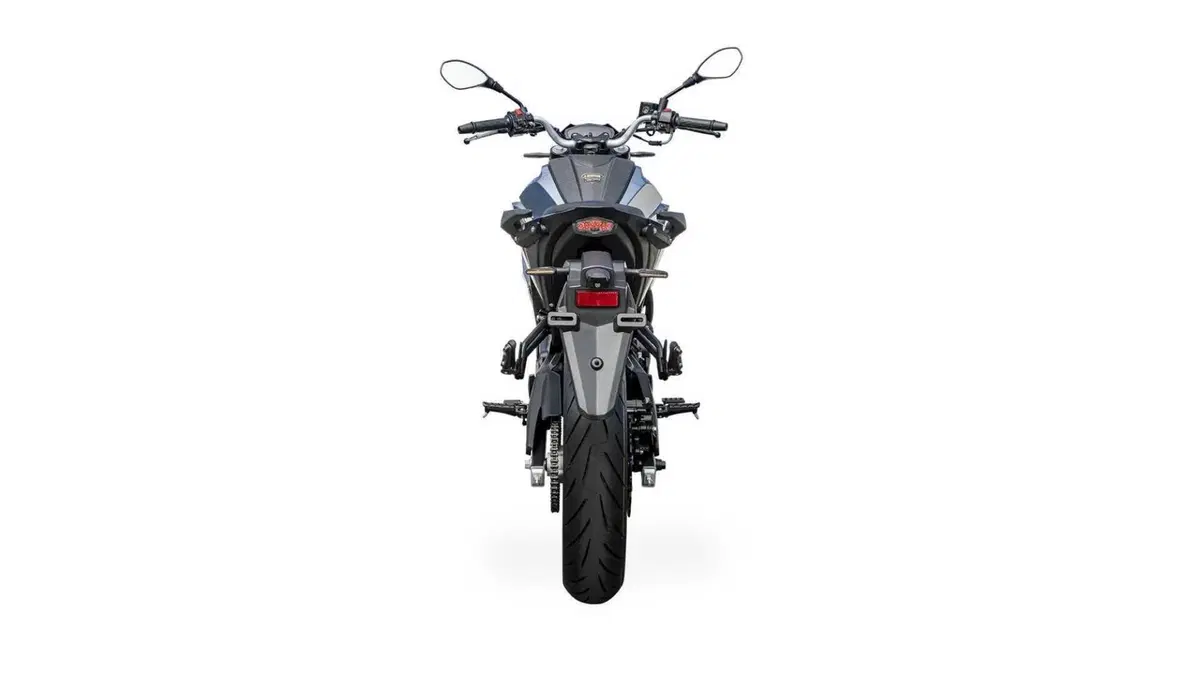 Cyclone Battlo Battlo 5S (2025 - 26) (4)