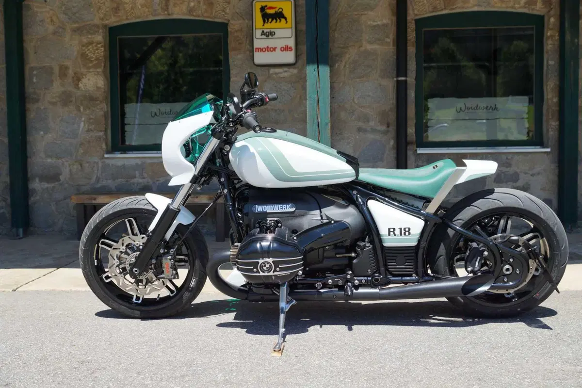 BMW Motorrad presenta le "Speed Sisters" (3)