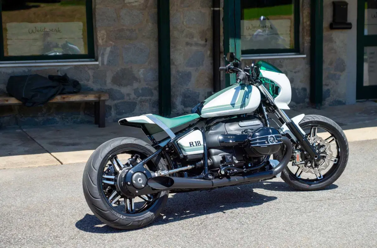 BMW Motorrad presenta le "Speed Sisters" (4)