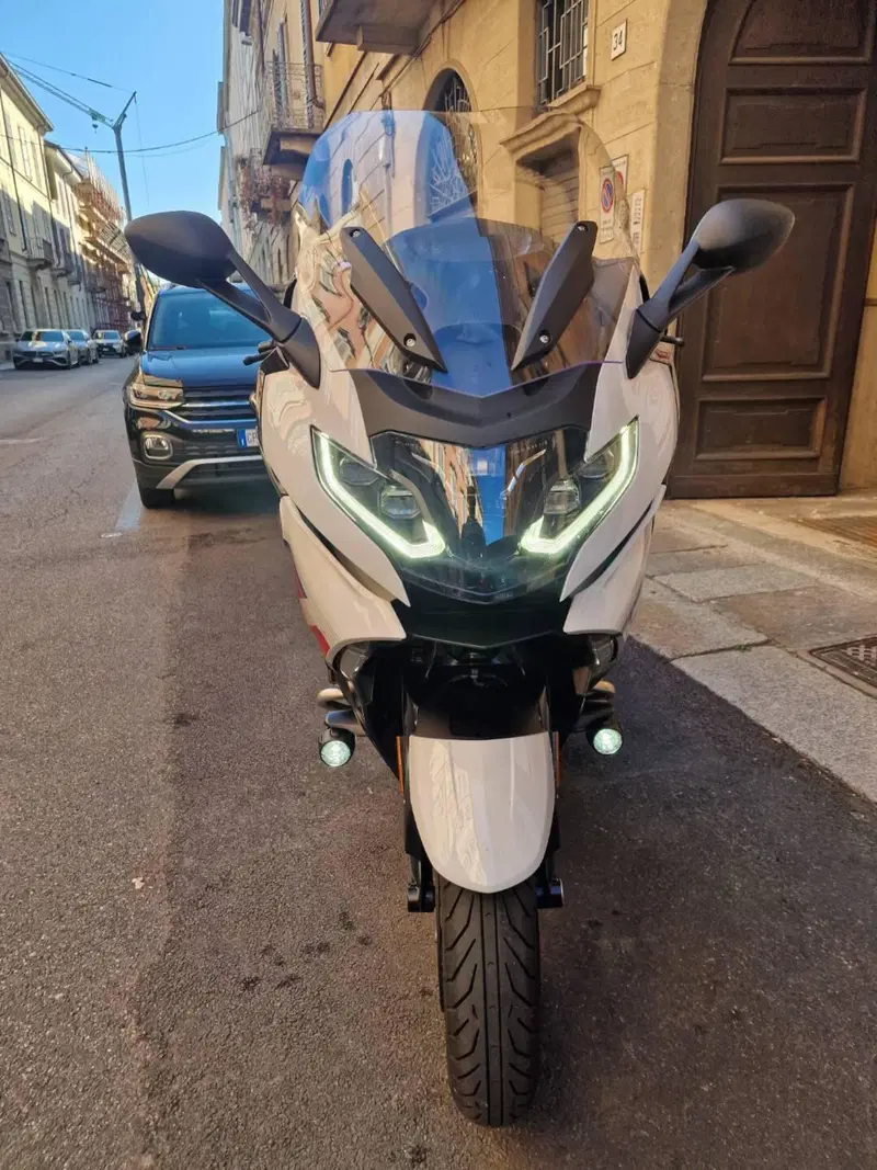 Bmw K 1600 GT (2022 - 26) (2)