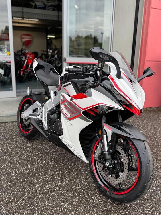 Zontes ZT703-RR (2025)