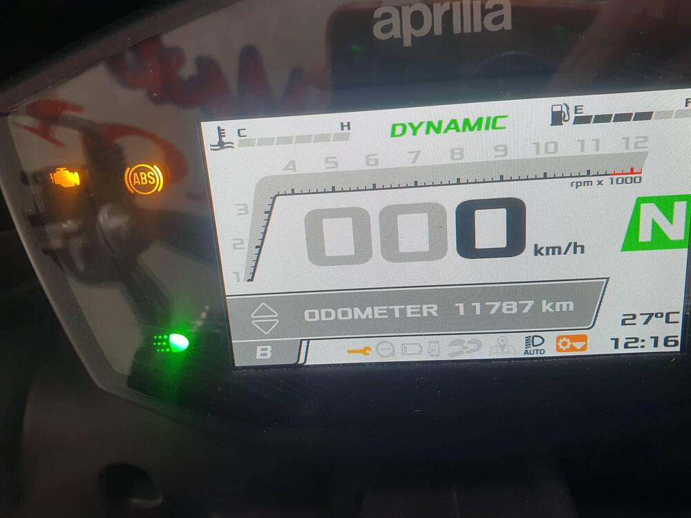 Aprilia Tuono 660 Factory (2022 - 24) (3)