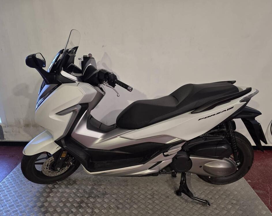 Honda Forza 300 ABS (2018 - 20) (2)