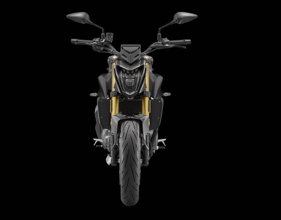 QJ Motor SRK 600 (2025) (4)